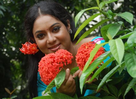 Bangladeshi Hot And Sexy Models Actress And School Girls