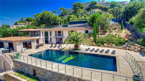 Villa De Luxe A Louer Sur La Cote D Azur Bios Pics