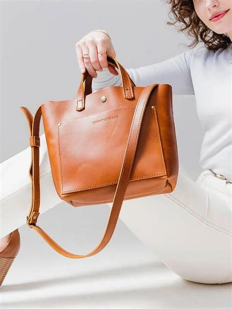 Almost Perfect Sale Portland Leather Goods Classic Leather Tote Crossbody Tote Crossbody