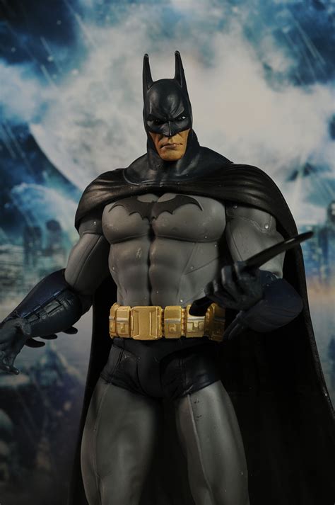 Batman Arkham City Penguin Toy Review Relive All Of Your Favorite