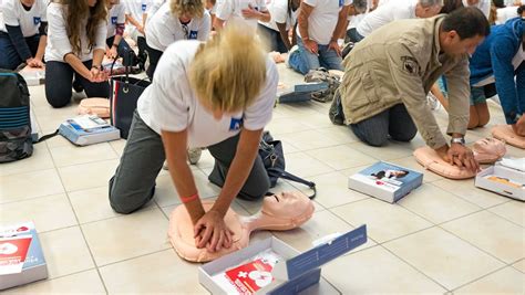 Montpellier Près De 400 Personnes Formées Au Massage Cardiaque Ce