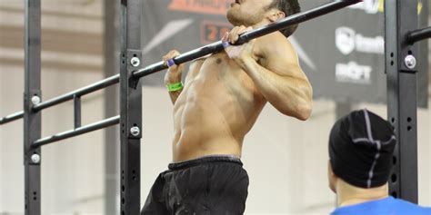 6 Hacks For Better Chest To Bar Pull Ups Boxrox Pull Up Workout