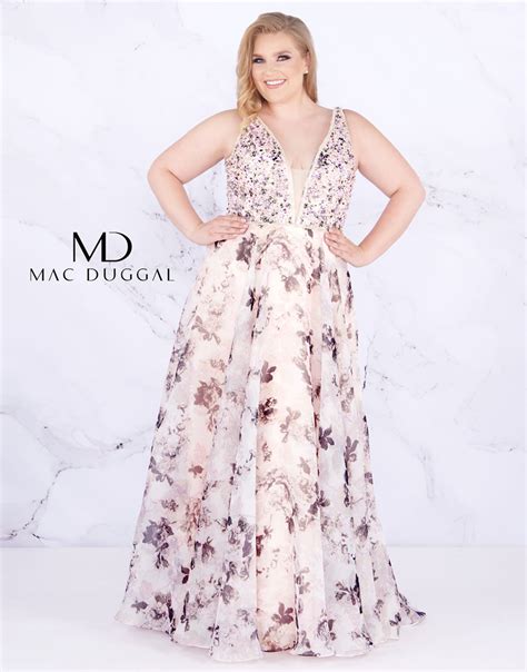 33 Gorgeous Plus Size Wedding Dresses For Every Style And Budget A