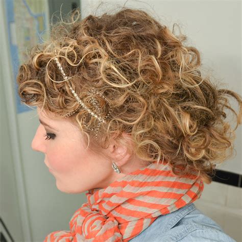 See more ideas about curly hair styles naturally, curly hair styles, hair. How to Style Curly Hair (Take 2) | Stars for Streetlights