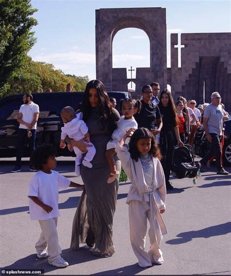 Dedicated to pictures of kim kardashian, regularly voted sexiest woman in the world, and without a doubt, proprietor of the most coveted booty in the world. ARMENIA • 07/10 | Kim kardashian style, Kim kardashian ...