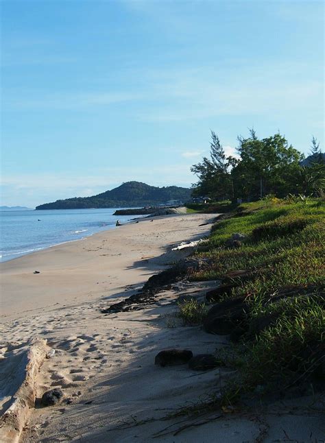 Pantai Pasir Panjang Singkawang Kalimantan Barat Indonesia