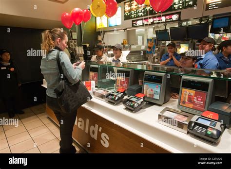 Mcdonalds counter hi-res stock photography and images - Alamy