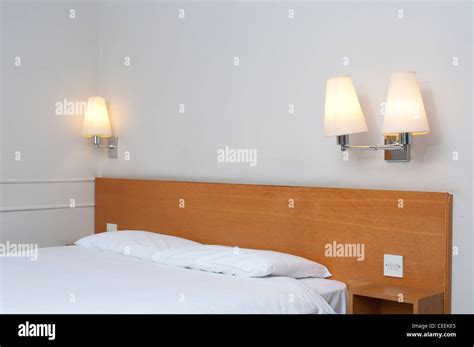 Generic Hotel Room High Resolution Stock Photography And Images Alamy