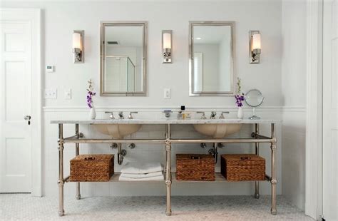 Always remember that having a bathroom mirror with accent lights placed directly above it is the worst kind of combination. Rise And Shine! Bathroom Vanity Lighting Tips