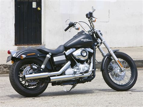 The 2014 my harley davidson street bob brings forth one of the most simple yet, at the same time, desirable cruisers from the moco. 2006 Harley-Davidson FXDB Dyna Street Bob: pics, specs and ...