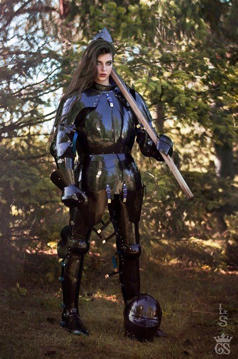 On Twitter Female Knight Female Armor Warrior Woman