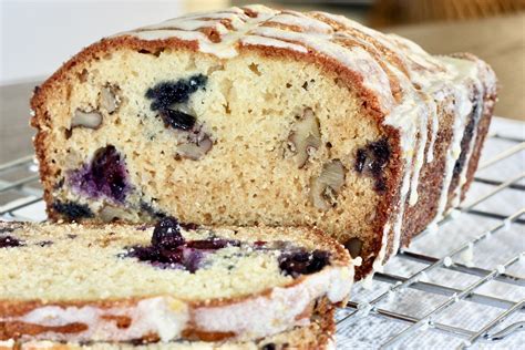 Amish friendship bread is a type of bread that is used to build friendships, chain letter style! Blueberry Walnut Amish Friendship Bread with Lemon Glaze | Friendship Bread Kitchen