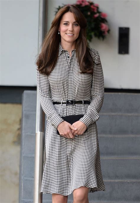 Royal Hair News Kate Middleton Shows Off Her New Bangs Glamour