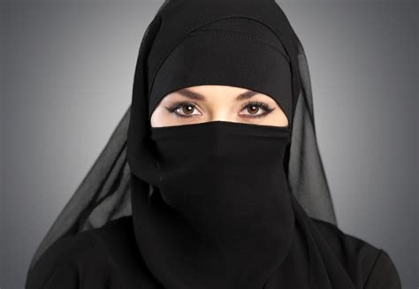 Martyn Brown How Stephen Harpers Niqab Divide Demeans Us All