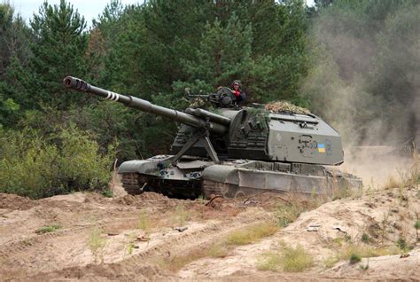 2s19 Msta S Self Propelled 152mm Howitzer 26th Artillery Brigade