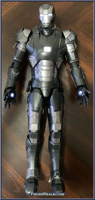 War Machine Mark Ii Avengers Age Of Ultron Hot Toys Action Figure