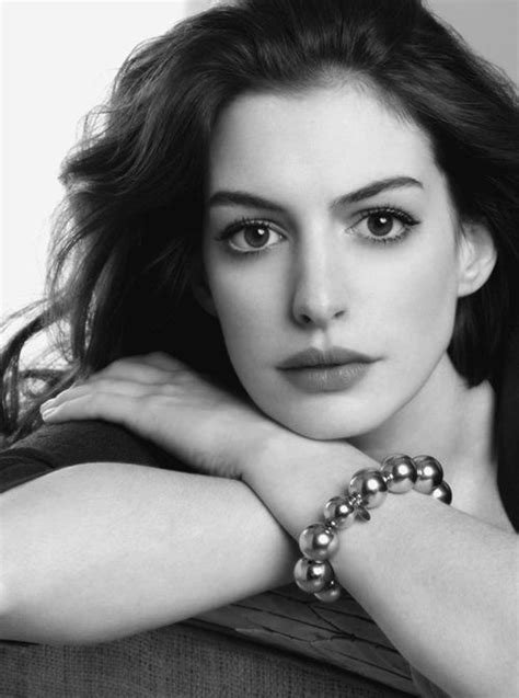 Beautiful Anne Hathaway Anne Hathaway Celebrity