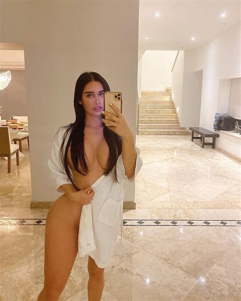 Joselyn Cano Joselyncano Nude Livstyler