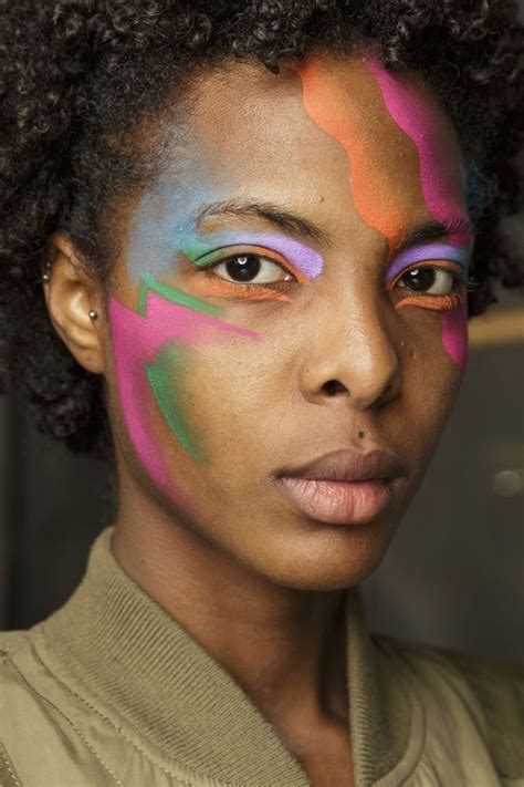 Every Makeup Look You Need To See From The Spring Shows Catwalk Makeup Photographic