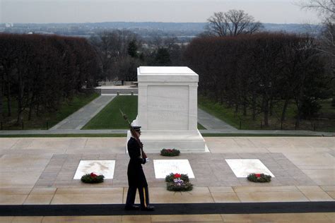 Tomb Of The Unknowns Arlington National Cemetery In Arling Flickr