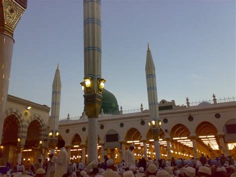 Jual kubah masjid terdekat bergaransi 20 tahun. go2blog: "DIWELEHKE GUSTI ALLAH DI MASJID NABAWI"