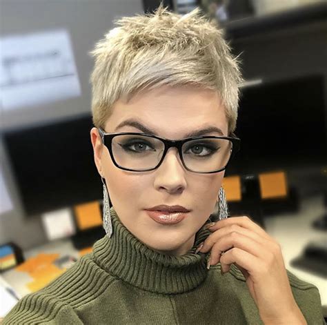 If you have an angular face or simply think a pixie cut is in lack of feminism, try pairing it with a long fringe to adapt it to your face shape. New Pixie Haircuts 2019 for Older Women ...