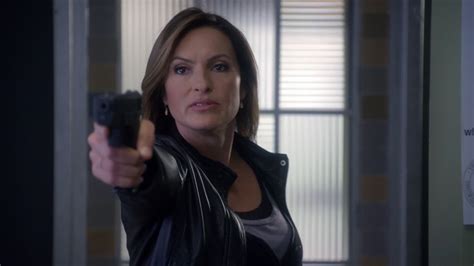 Detective Olivia Benson Law And Order Law And Order Svu Benson And Stabler