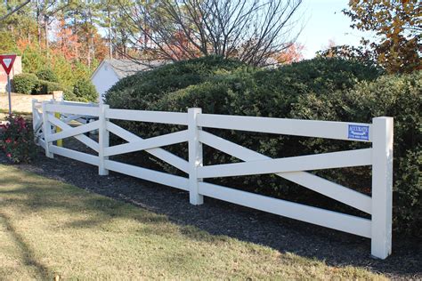 PVC & Vinyl Fences | Accurate Fence, Atlanta Fence Company