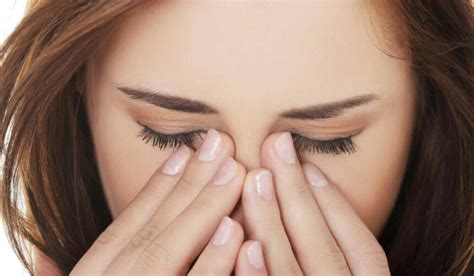 Understanding Dry Eyes Symptoms