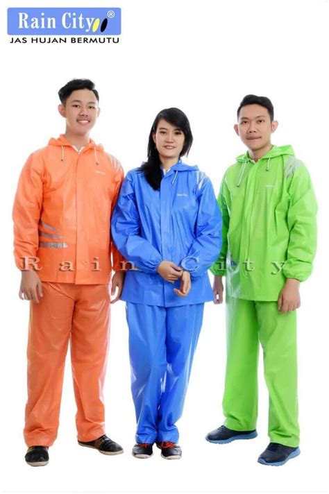 Monyet Pake Jas Hujan Warna Hijau : Monyet Pake Jas Hujan Hijau