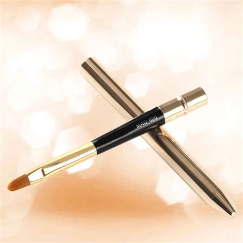 1 Pcs Makeup Brush Retractable Professional Lip Brush Sexy Lip Line Gold Make Up Tool With Lid