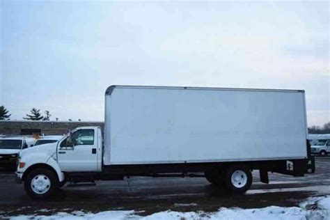 Giantex aluminum tool box tote storage. Ford F-650 24Ft Box Truck (2006) : Van / Box Trucks