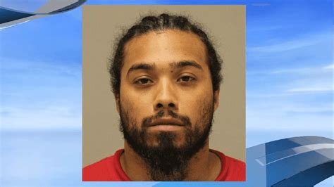 police searching for armed and dangerous suspect following standoff in grand rapids wwmt