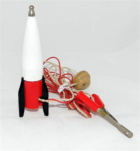 Vintage Rocket Ship Crystal Radio Made In Japan Vintage Crystal