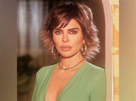 Lisa Rinna Says Goodbye To The Real Housewives Of Beverly Hills