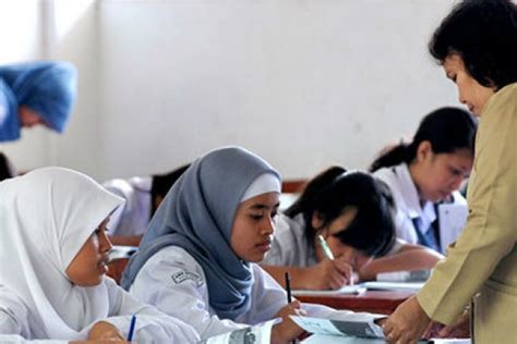 Perbandingan Pengalaman Guru Di Luar Negeri Dan Di Indonesia