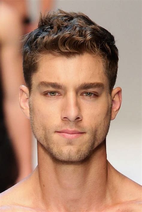 Short Bed Head Hairstyles For Men