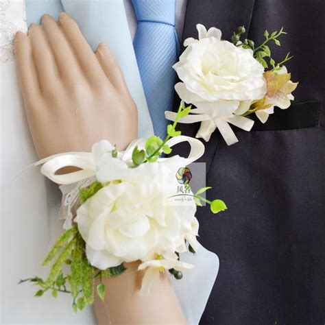 This entry was posted in corsages, the wedding collection and tagged corsage, flowers, the wedding collection. Free shipping bride bridegroom wedding flower wrist ...