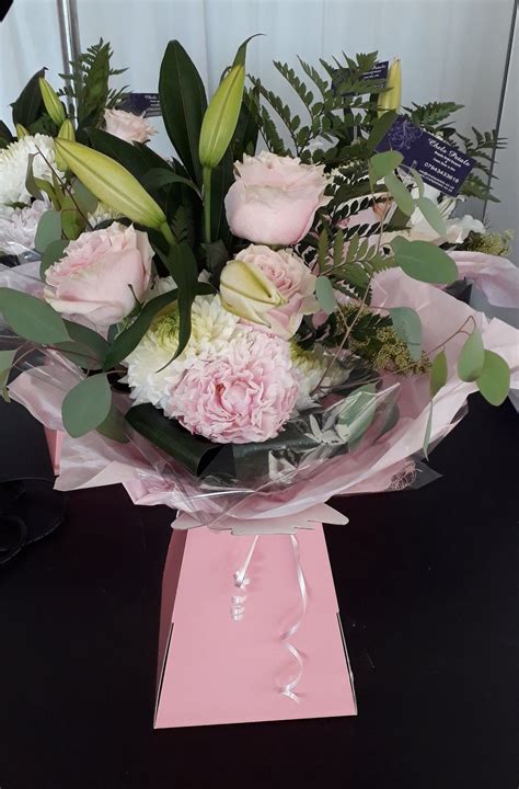 You can check out the delivery area with us. Wedding Flowers Don't forget to order the Thank You ...