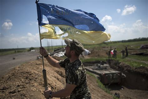 Ukraine War Risks Reigniting as OSCE Warns of Troop Buildup - Bloomberg