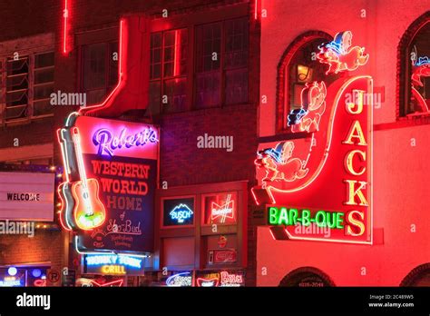 Neon Signs On Broadway Streetnashvilletennesseeusa Stock Photo Alamy