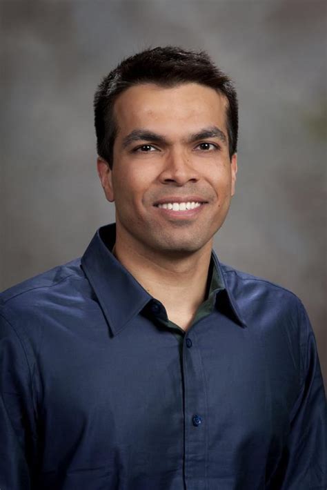 Assistant Professor Dhruv Batra Earns Prestigious Ecase Army Award Research