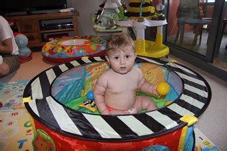 Coming up with great gift ideas for an older baby can be a challenge sometimes! 12 Months Old - Toddler / Child Development Milestones