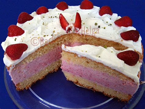 Eier aufschlagen und mit zucker und vanillezucker… Erdbeer-Schmand-Torte