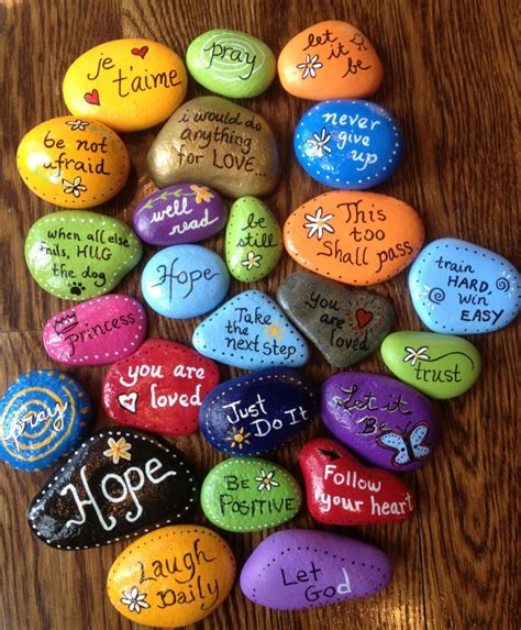 Frases En Piedras Pintadas Rock Crafts Painted Rocks Diy Painted Rocks