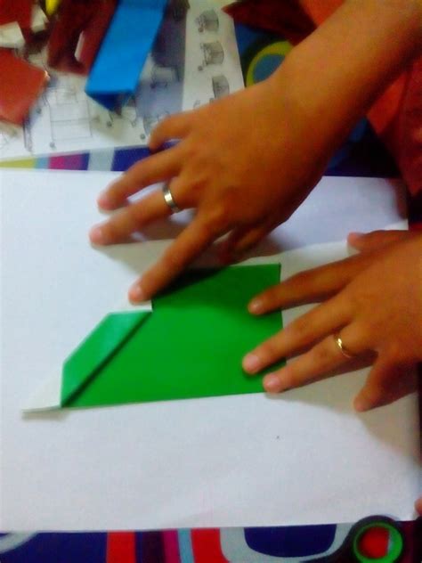 Cara Membuat Origami Lipatan Kertas Bentuk Pensil Warna Anak Paud
