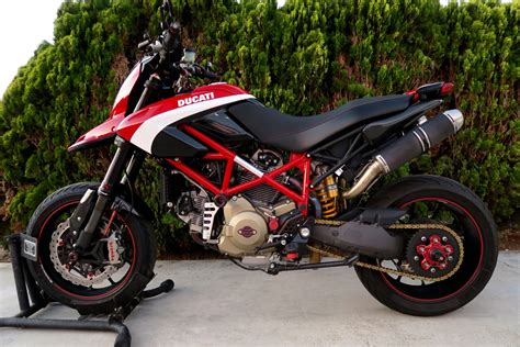 Ducati hypermotard 1100 evo hypermotard 1100 evo sp. Built 2012 Hypermotard 1100 Evo SP - ducati.org forum ...