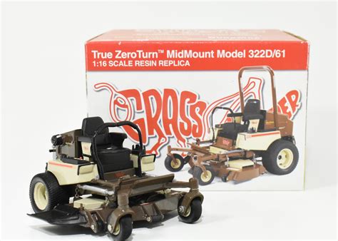 116 Grasshopper Zero Turn Mower Mid Mount Model 322d Daltons Farm Toys