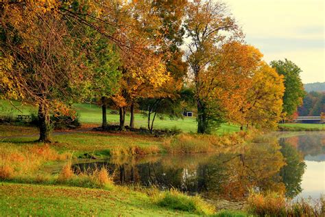 Pennsylvania Fall Foliage at Lackawanna State Park | Flickr