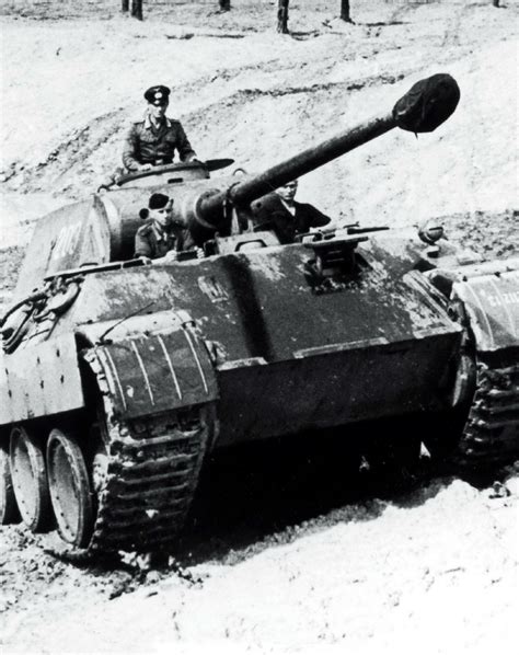 Panzermänner Panther Of 15 Panzer Division